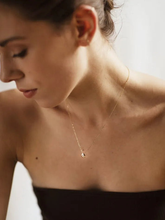 Introspection necklace